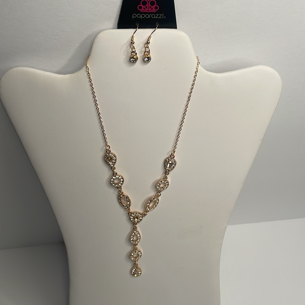 Statement Jewelry Piece- Necklace & Earrings, Gold and Lots of Bling